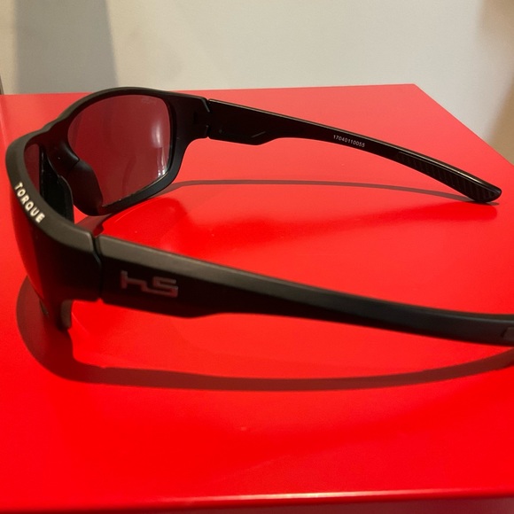 Henrik Stenson Sunglasses - Picture 3 of 5